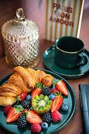 Hotel Faubourg Galant Paris - Handwritten Collection