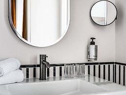 Hotel Faubourg Galant Paris - Handwritten Collection