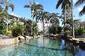 Colonial Palms Motor Inn