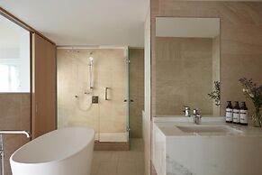 Hyatt Regency Paris Etoile