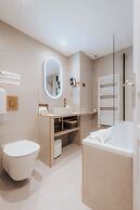 Henry II Hotel