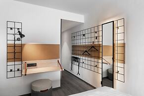 Moxy Barcelona
