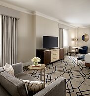 Fairmont Hotel Macdonald