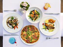 Novotel Rayong Rim Pae Resort