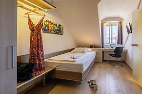 Hotel Alexander