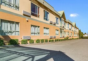 Motel 6 Surrey, BC