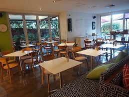 Mercure Sydney St Leonards