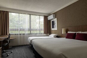 Mercure Sydney St Leonards
