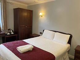 The George Hotel