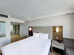 Novotel Surfers Paradise