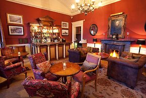Thainstone House