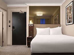 Strand Palace Hotel