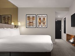 Strand Palace Hotel