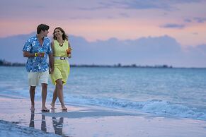 Island Grand at TradeWinds