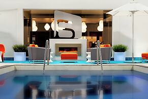 Aloft by Marriott Calgary University