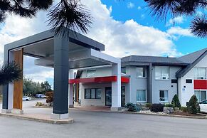 Comfort Inn Cambridge - Highway 401