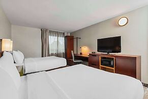 Comfort Inn Cambridge - Highway 401