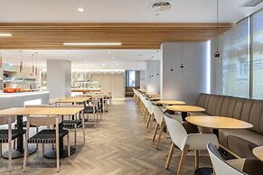Holiday Inn Lisbon by IHG