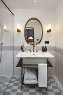 Small Luxury Hotel Ambassador Zürich