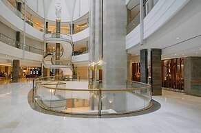 Lotte Hotel World