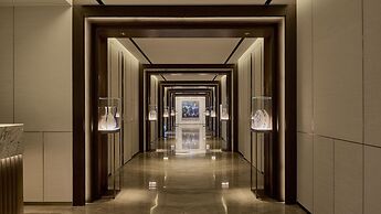 Lotte Hotel World