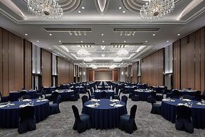 Lotte Hotel World