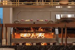 Lotte Hotel World