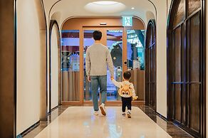 Lotte Hotel World