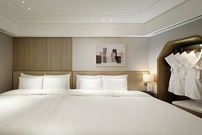 Lotte Hotel World