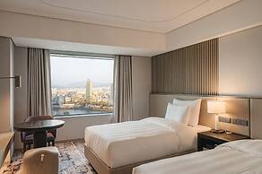 Lotte Hotel World
