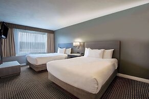 Days Inn & Suites by Wyndham Moncton