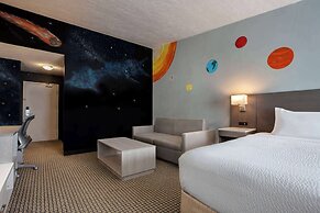 Days Inn & Suites by Wyndham Moncton