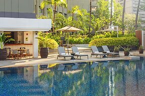 Makati Shangri-La, Manila