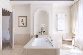 Le Bristol Paris - Oetker Hotels