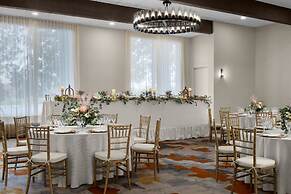 Valley River Inn
