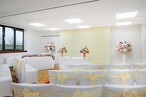 Holiday Inn Northampton by IHG