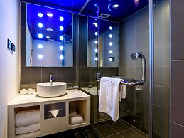 Novotel Bangkok On Siam Square