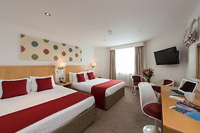 Park International Hotel