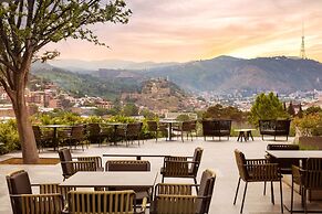 Sheraton Grand Tbilisi Metechi Palace