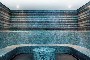 Sheraton Grand Tbilisi Metechi Palace