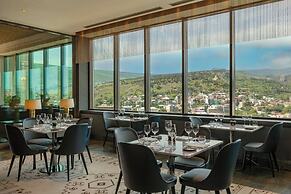Sheraton Grand Tbilisi Metechi Palace