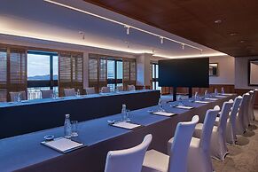 Artyzen Grand Lapa Macau