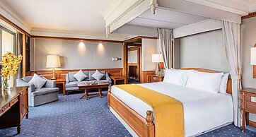 Artyzen Grand Lapa Macau