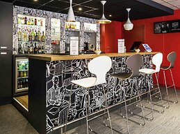 ibis Paris Pont De Suresnes
