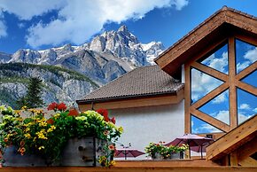 Banff Rocky Mountain Resort