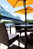 Courtyard by Marriott La Crosse