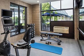 Courtyard by Marriott La Crosse