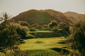 Arizona Grand Resort & Spa