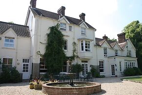 Esseborne Manor Hotel