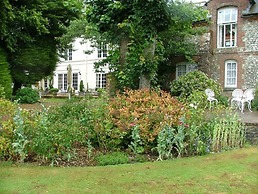 Esseborne Manor Hotel